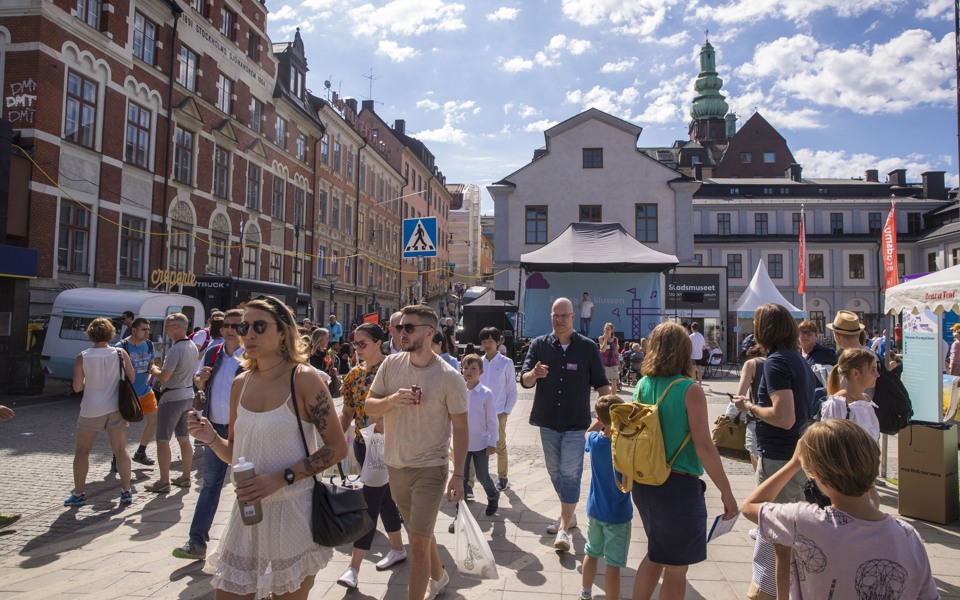 Stockholmare på Södermalmstorg